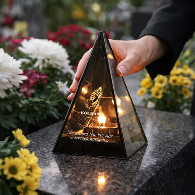 Znicz LUSTRZANY LED Piramida 3D dla Taty